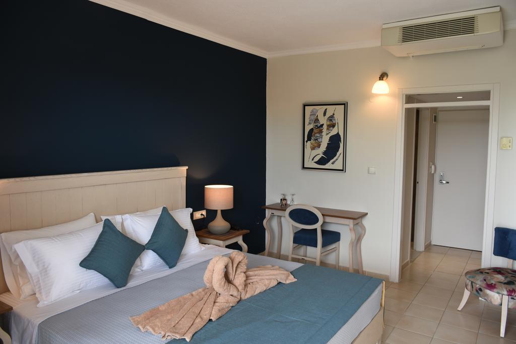 Kassandra Mare Hotel نيا بوتيدايا المظهر الخارجي الصورة